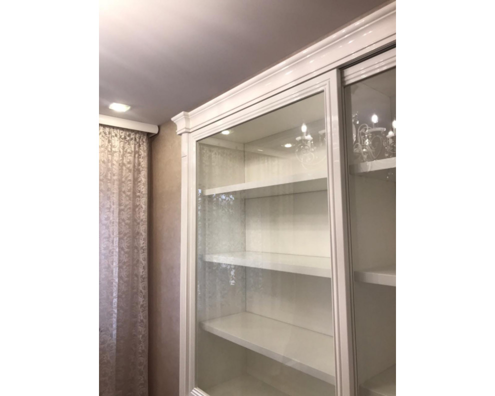 Мебель из массива дерева, шпона, мдф