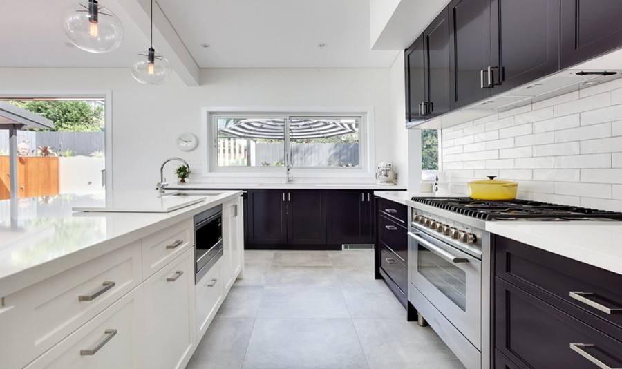 Inspiration for a traditional kitchen in Sydney.