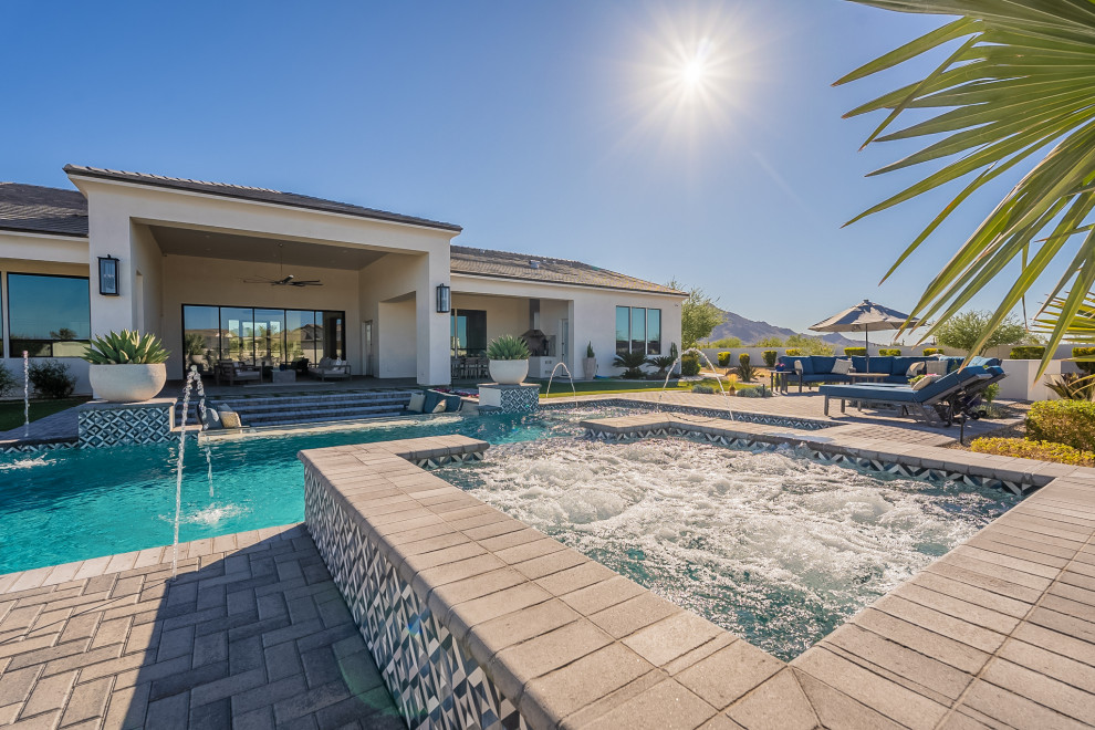Prospector Dr