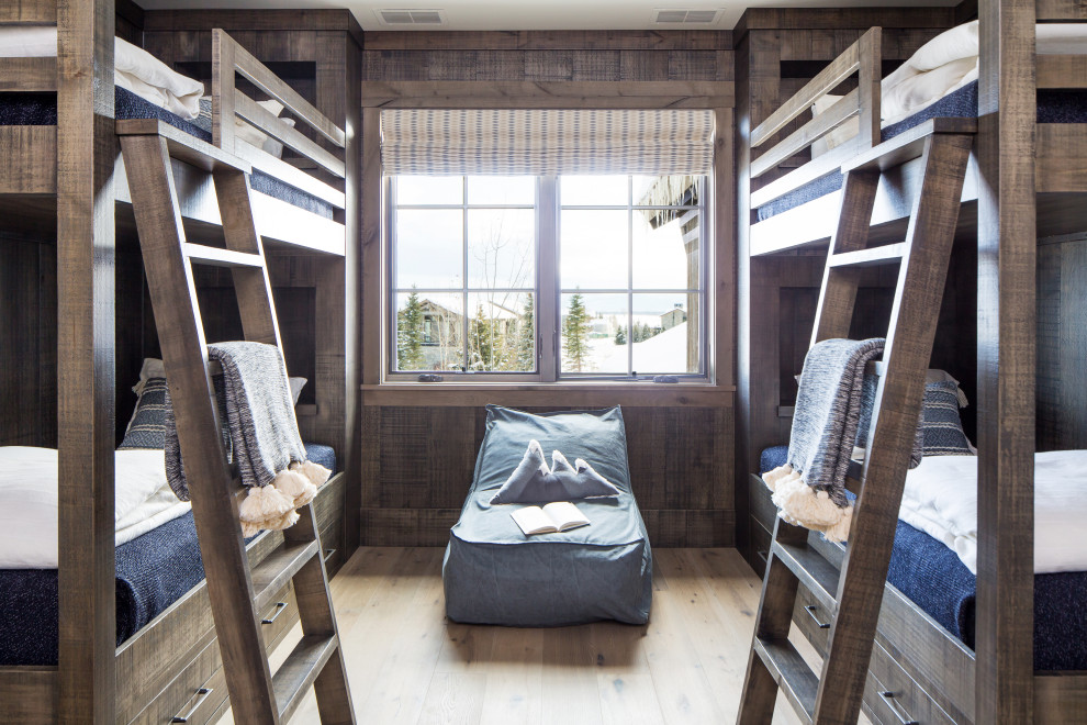 Coyote Creek - Kids' room - rustic guest light wood floor kids' room idea in Jackson