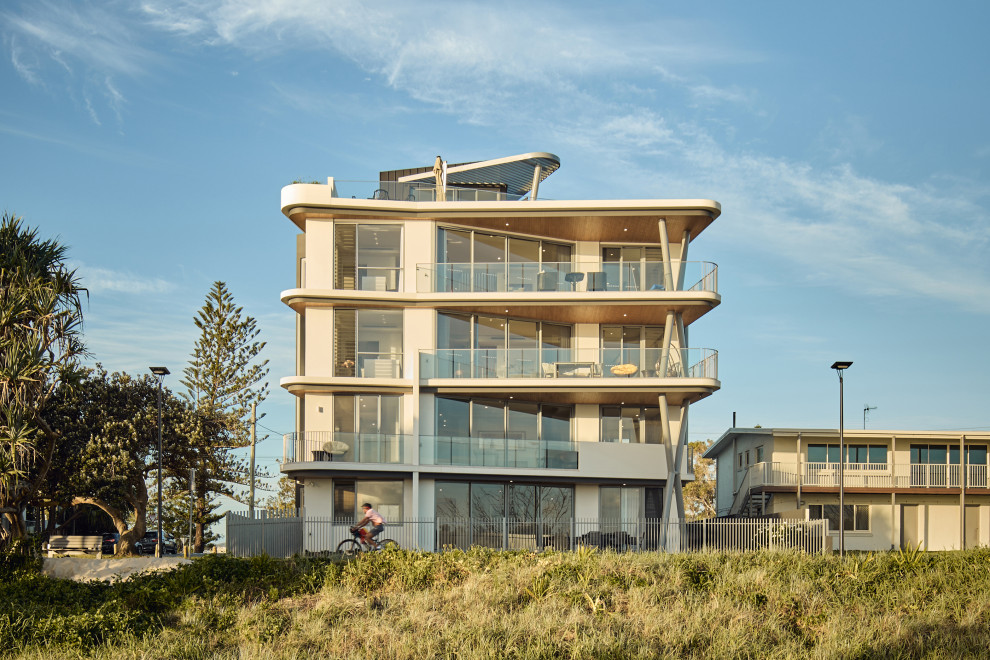 Contemporary exterior in Gold Coast - Tweed.