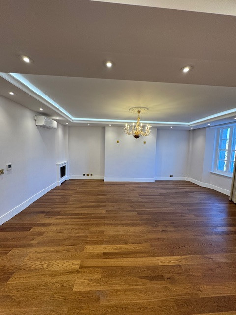 Full refurbishment works of high-end flat (x5 Bedrooms)at high street kensignton