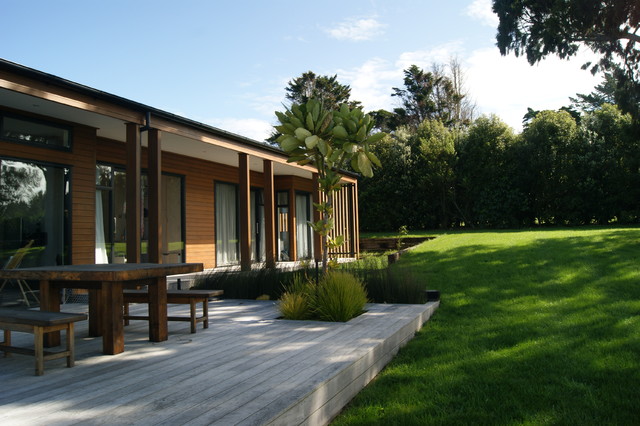 Raglan contemporary-garden