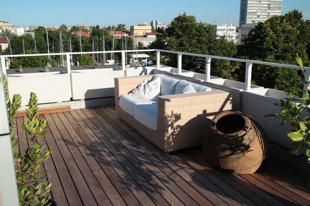 Skyline marino contemporary-deck