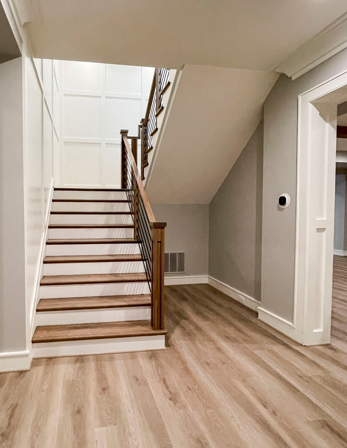 101_Sophisticated Outcome on Minimalist Staircase, Aldie VA 20105