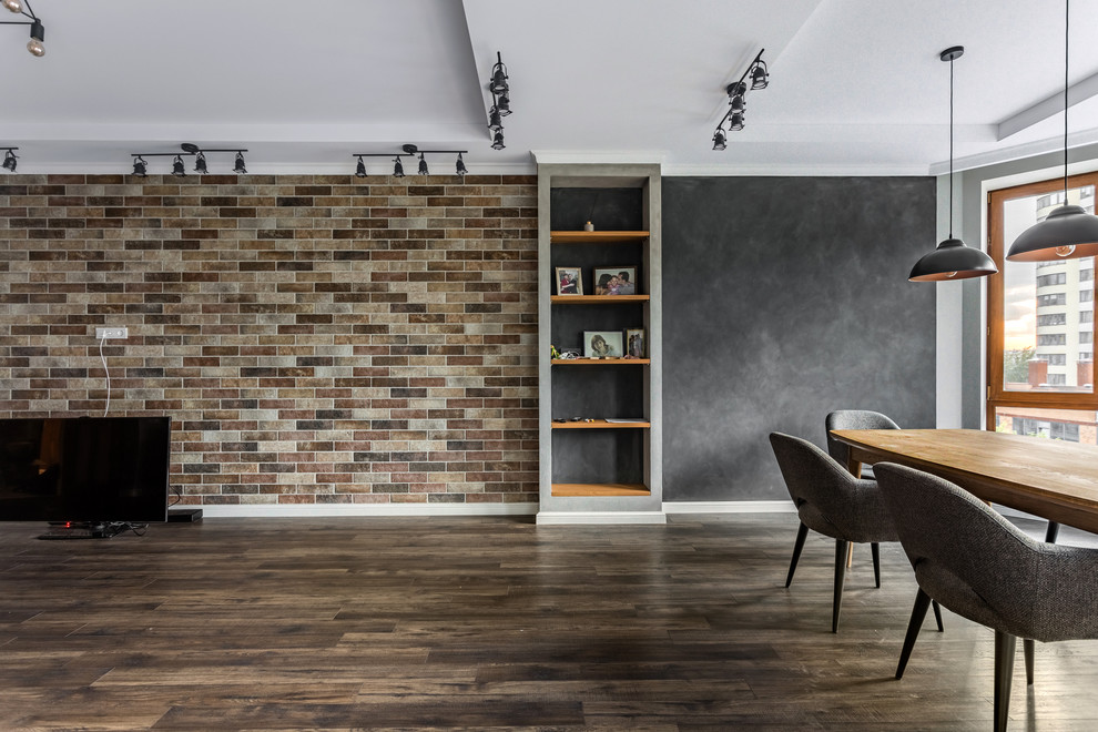 смешение стилей, пространство идеи и индивидуализм