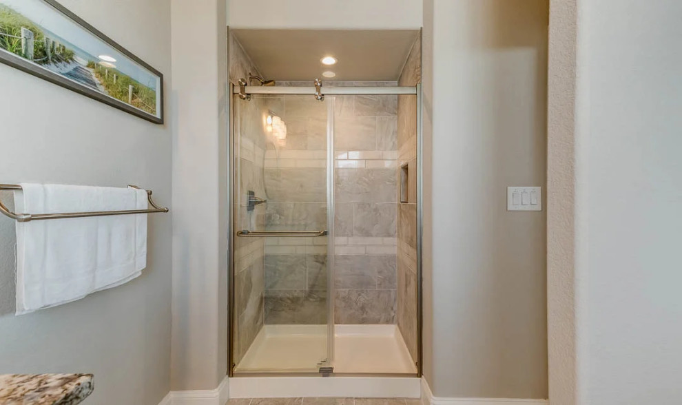 (2021) Great White Shack