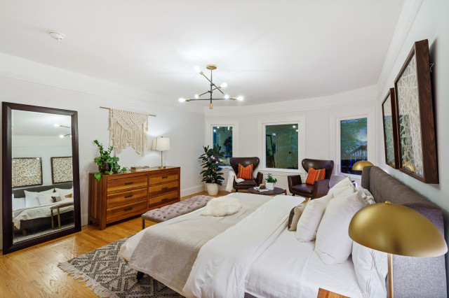 Mount Davidson Manor modern-schlafzimmer