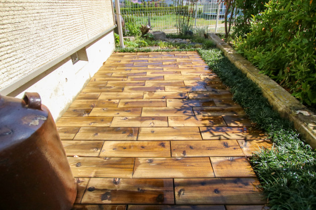 木製タイル【MUKUタイル】DIYで素敵なアプローチの完成♪ skandinavisch-garten