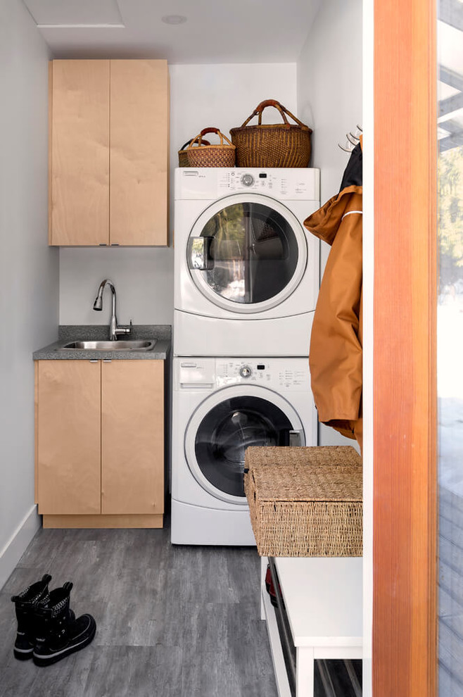 Inspiration for a scandinavian laundry room in Vancouver.
