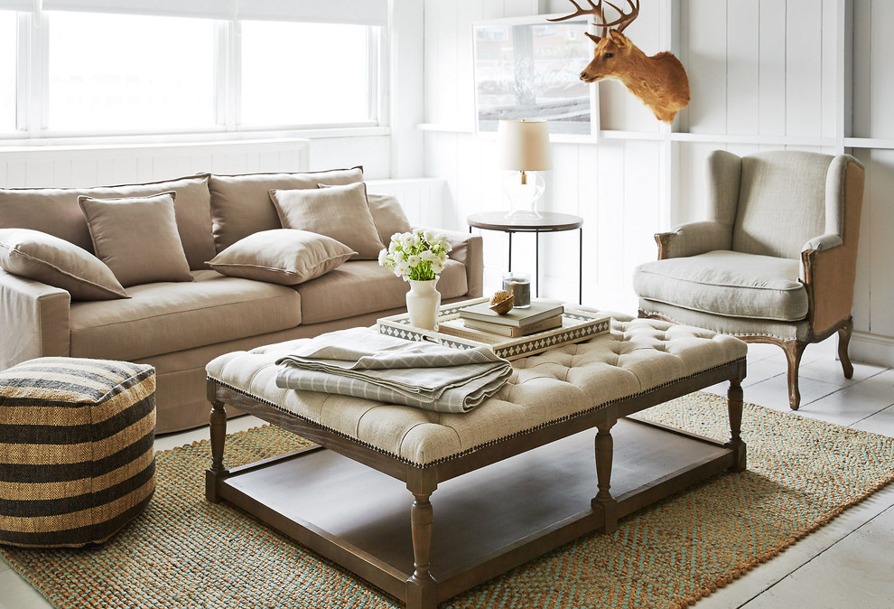 Design ideas for a country living room in New York.