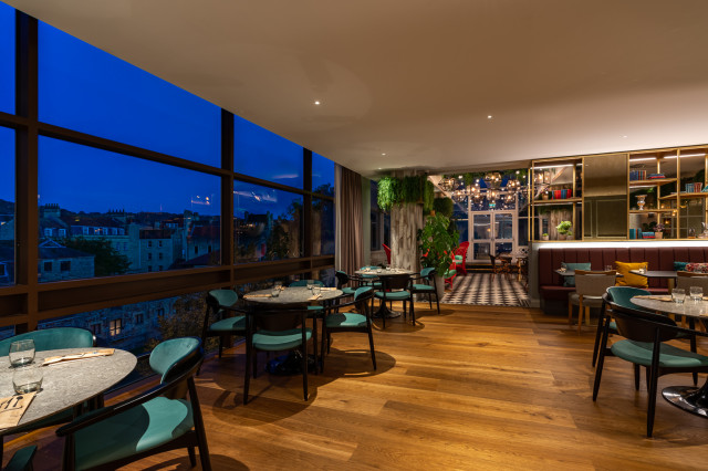 DoubleTree Hilton Bath eklektisk-hjemmebar