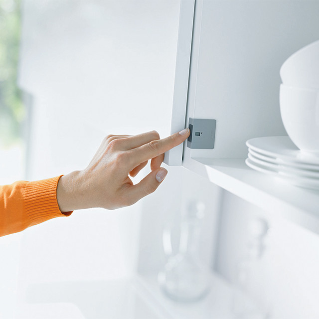 Storage Solutions - mechanism kitchen