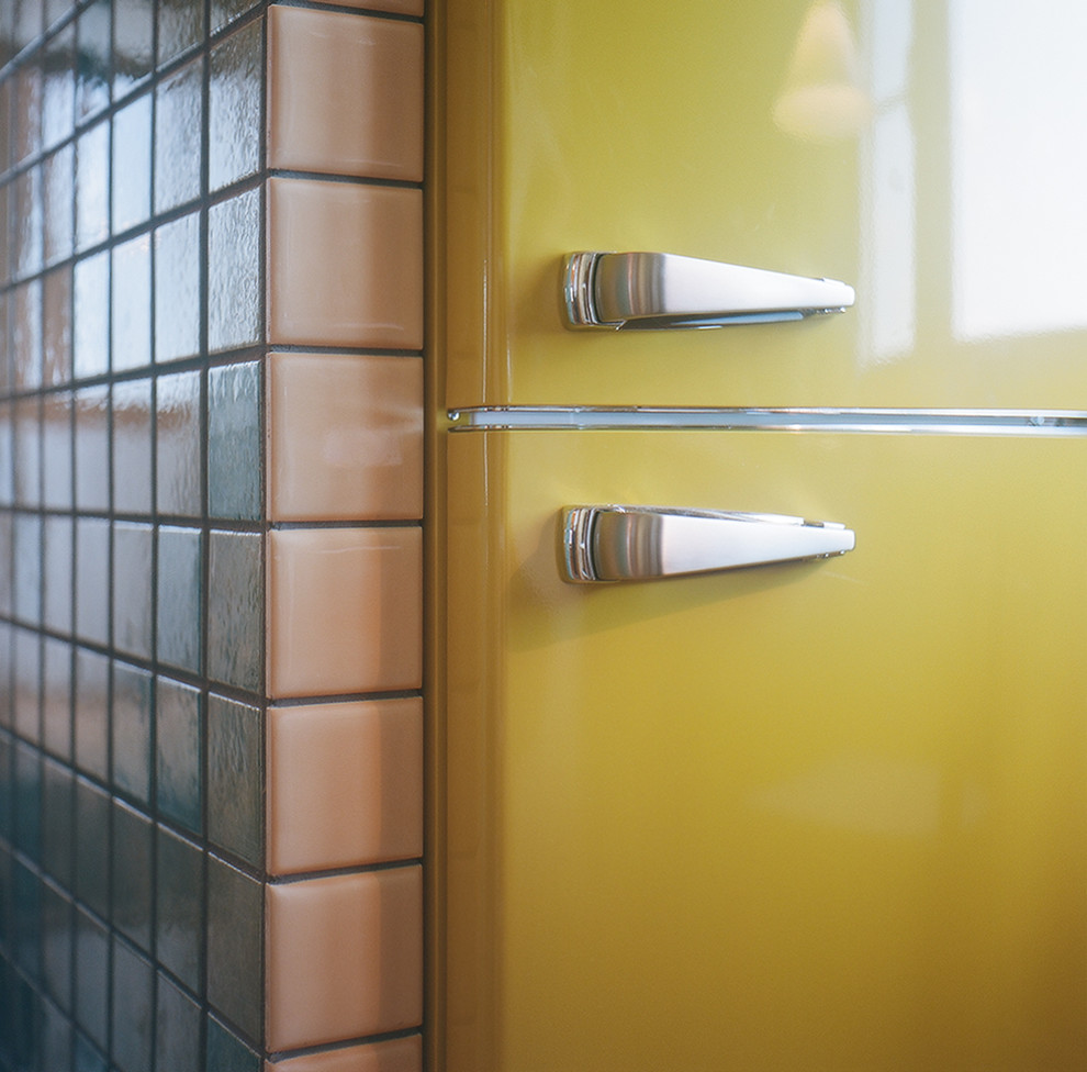 Квартира "1=2"