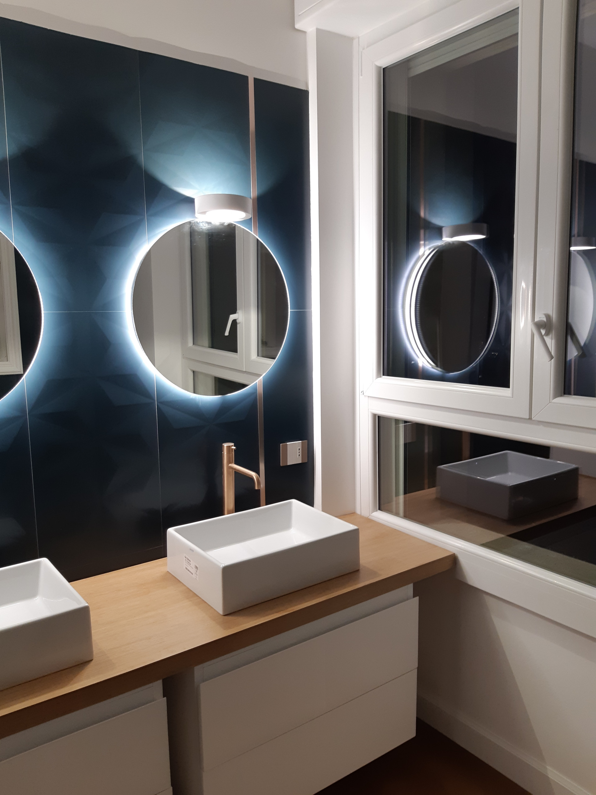 VIALE SABOTINO | Bagno