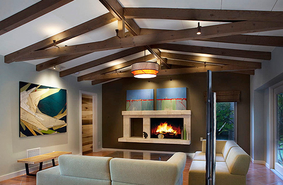 This is an example of a contemporary family room in Tampa.
