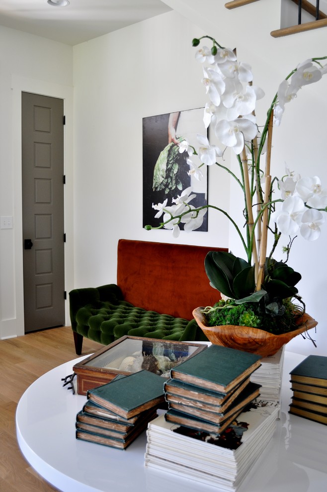 Entryway - transitional entryway idea