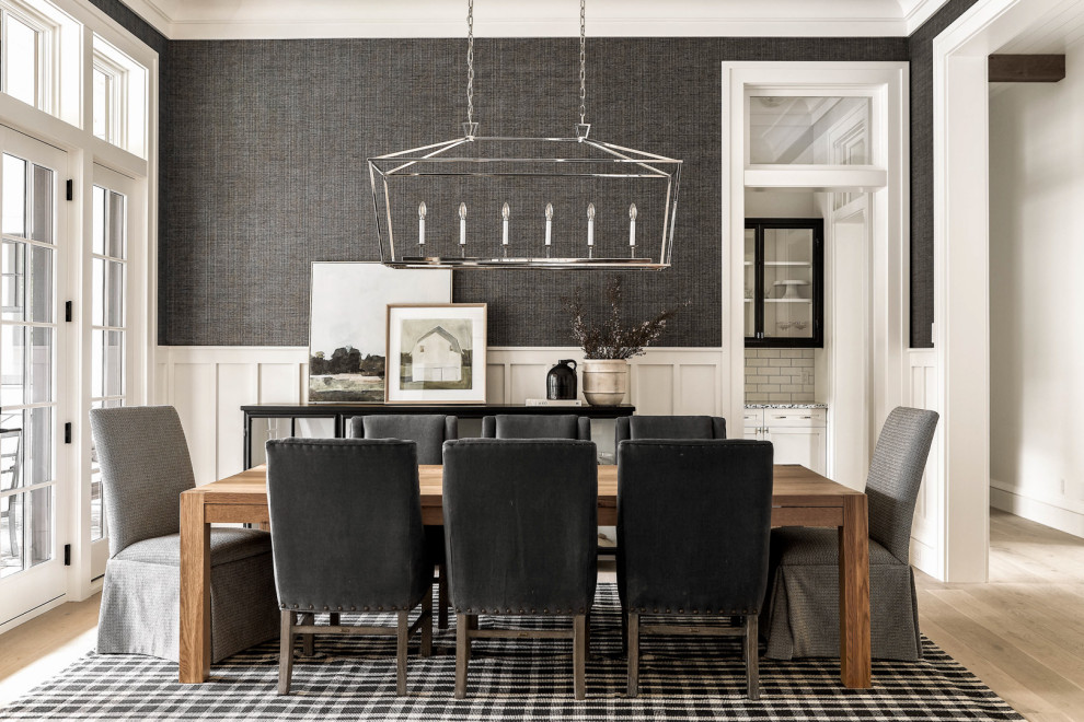 Design ideas for a country dining room in Minneapolis.