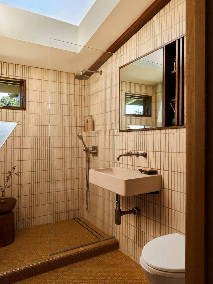 Cliff May Rancho - Midcentury - Bathroom - Los Angeles - by Linette Dai ...