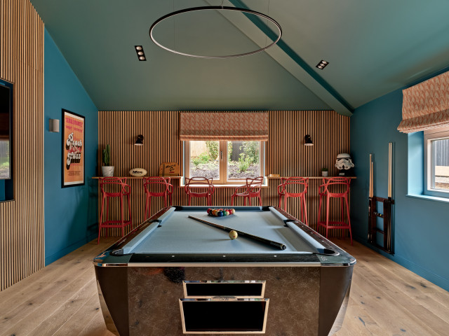 Hampshire Happy House eclectic-family-room