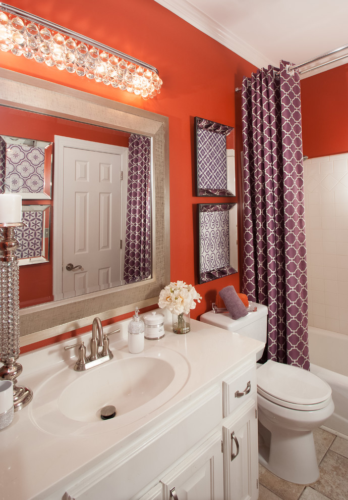 Large traditional bathroom in Atlanta with beige walls and a shower curtain.