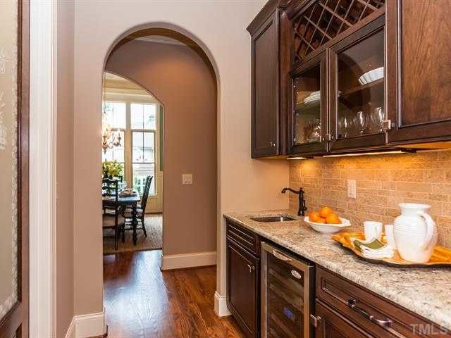 Tuscany Cherry Cabinet Perimeter Antique White Chocolate Glaze Transitional Kitchen Raleigh By Kelly Bidwell Bukowski