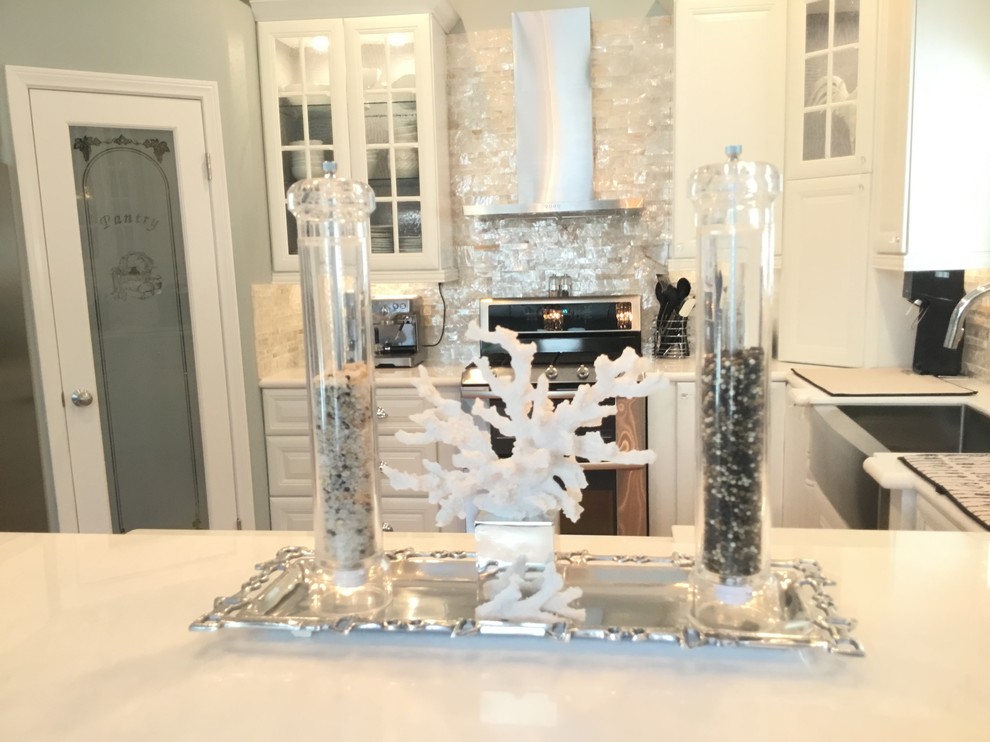Inspiration for a contemporary kitchen remodel in Edmonton
