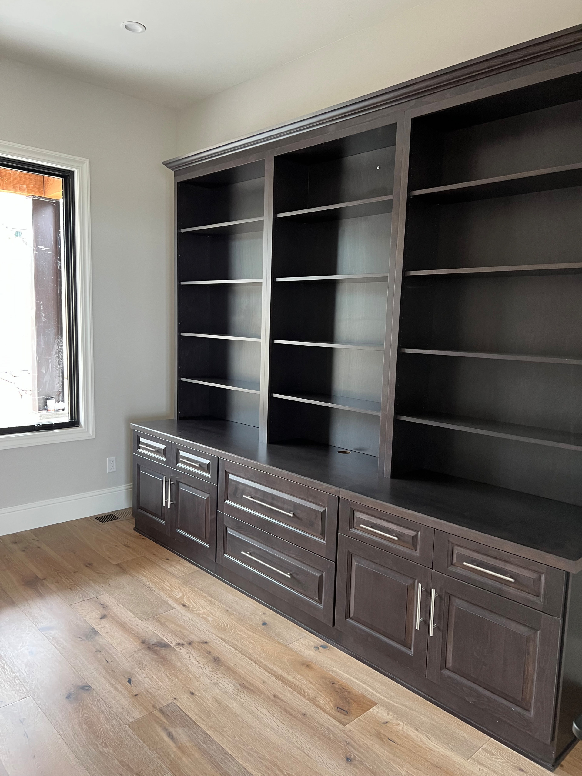 Exterior & Interior Stone, Tile & Cabinetry