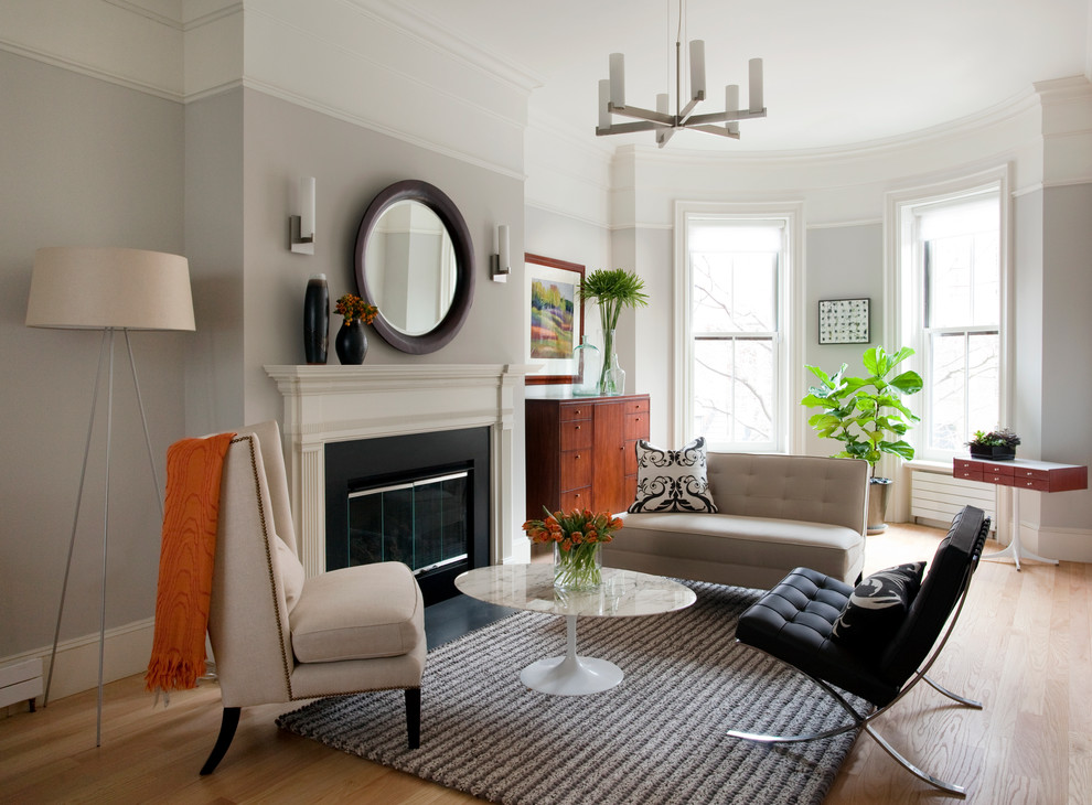 Photo of a contemporary living room in Boston with grey walls.