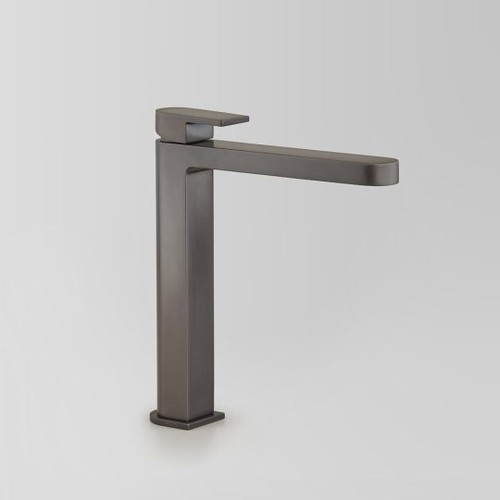 Chrome/black/brass/iron bronze tapware???