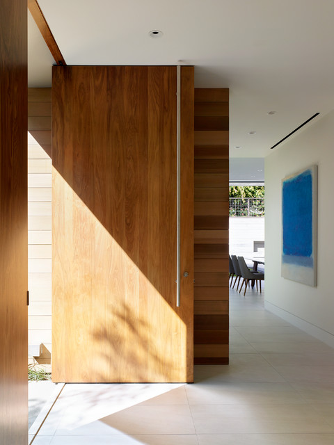 Crescent Drive Residence contemporary-entry