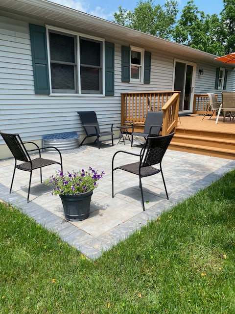 Walkway/Patio