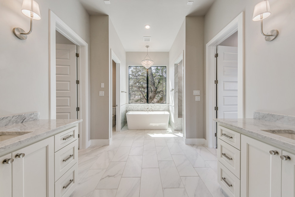 Inspiration for a transitional bathroom remodel in Austin