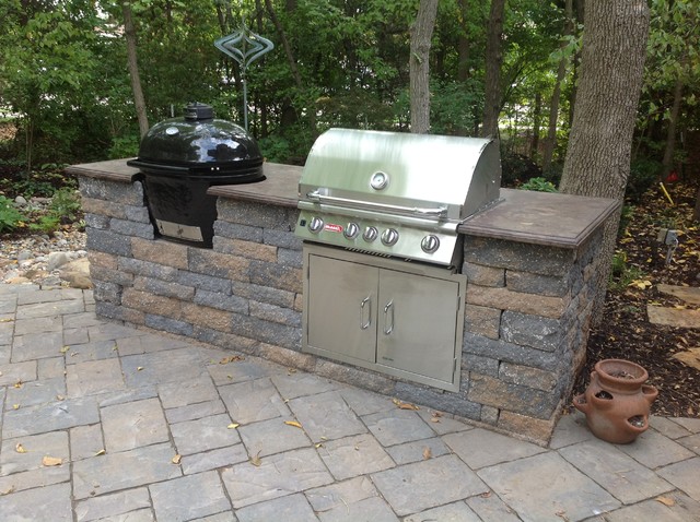 The Ultimate Outdoor Grilling Station - Traditional - Patio ...