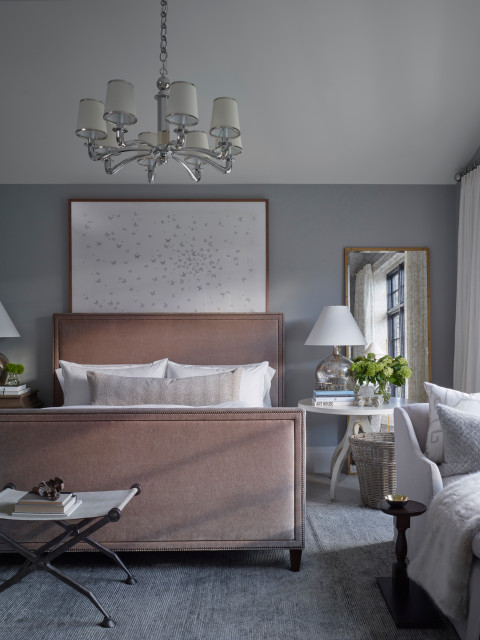 River Meadows french-country-dormitorio