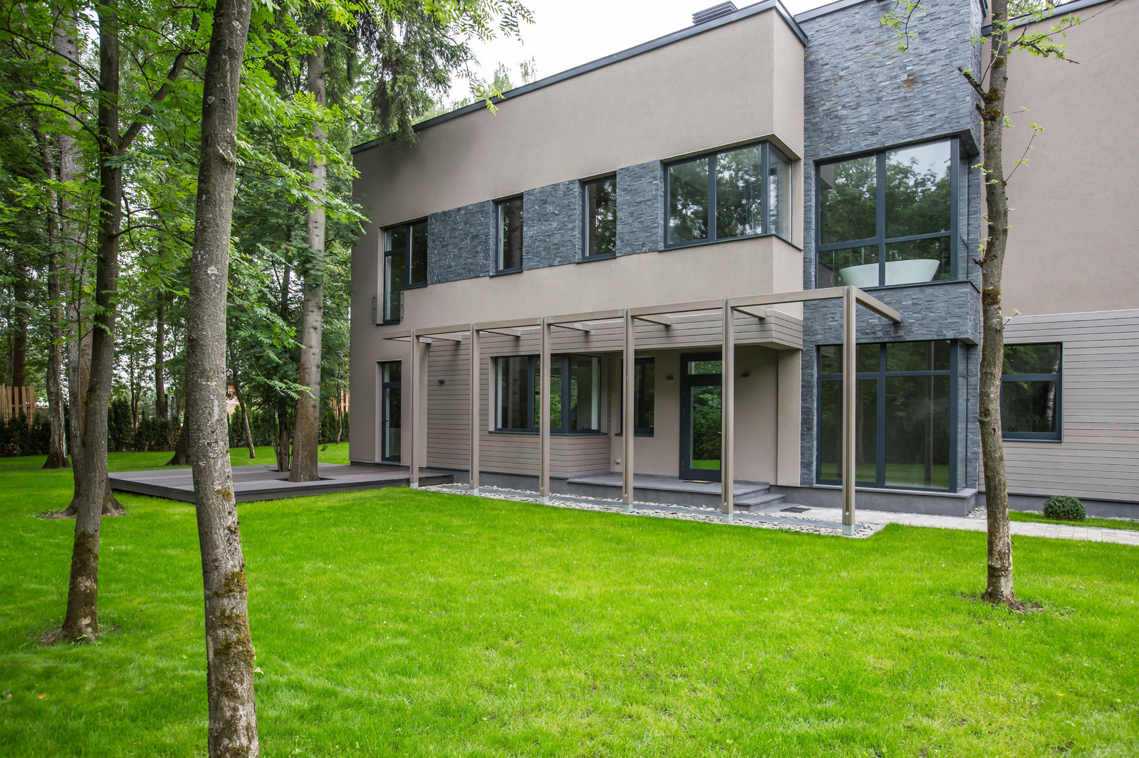 Современный дом в подмосковье