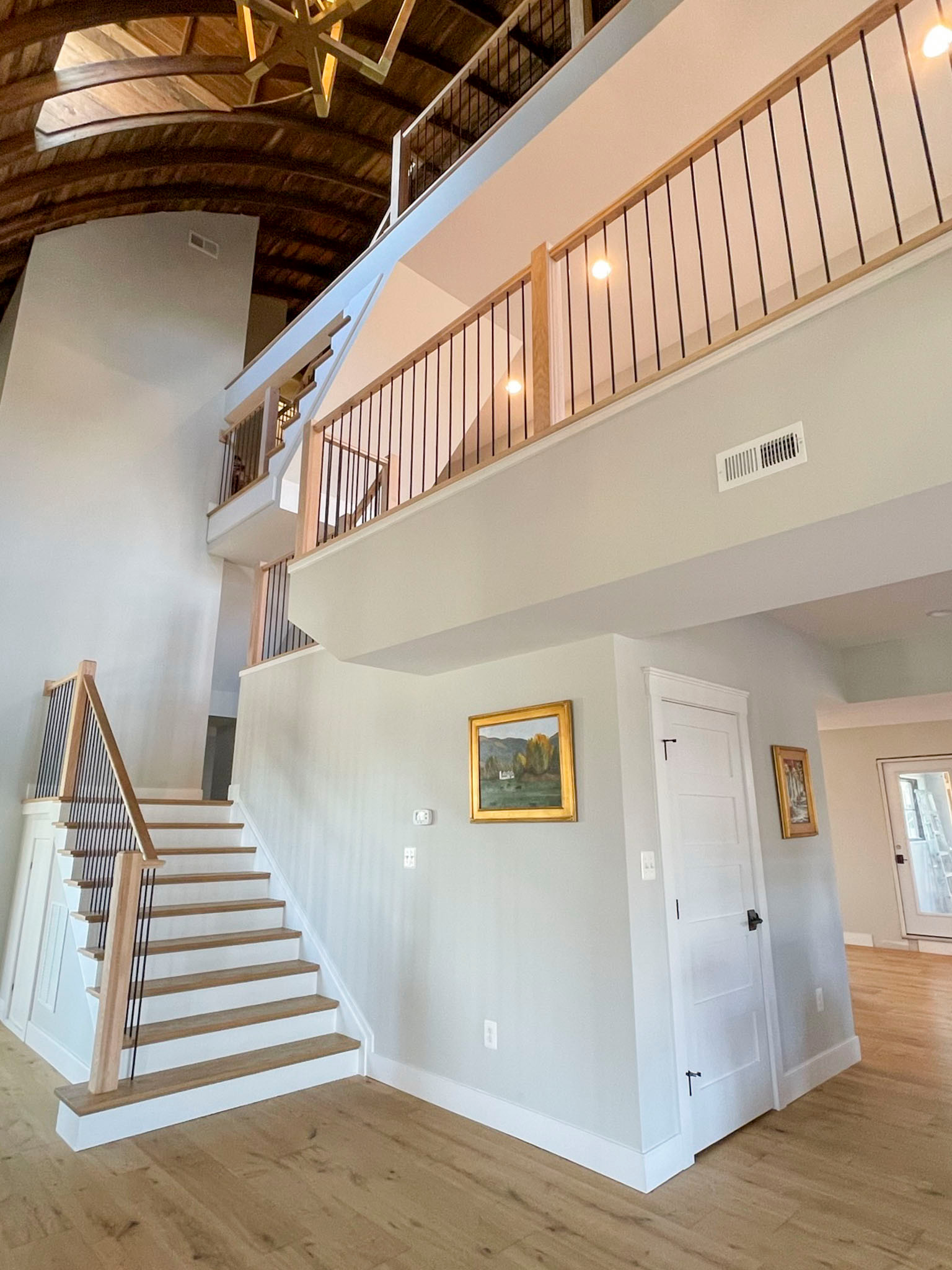 102_Straight-Freestanding Stairs/Landing in Barn Style Home, Leesburg VA 20175