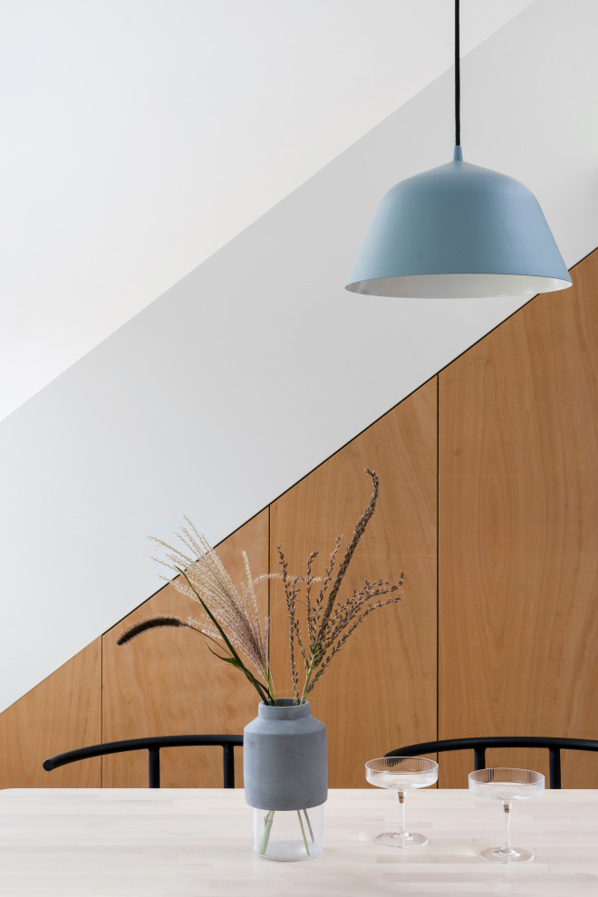 Мансарда со спальней на антресоли