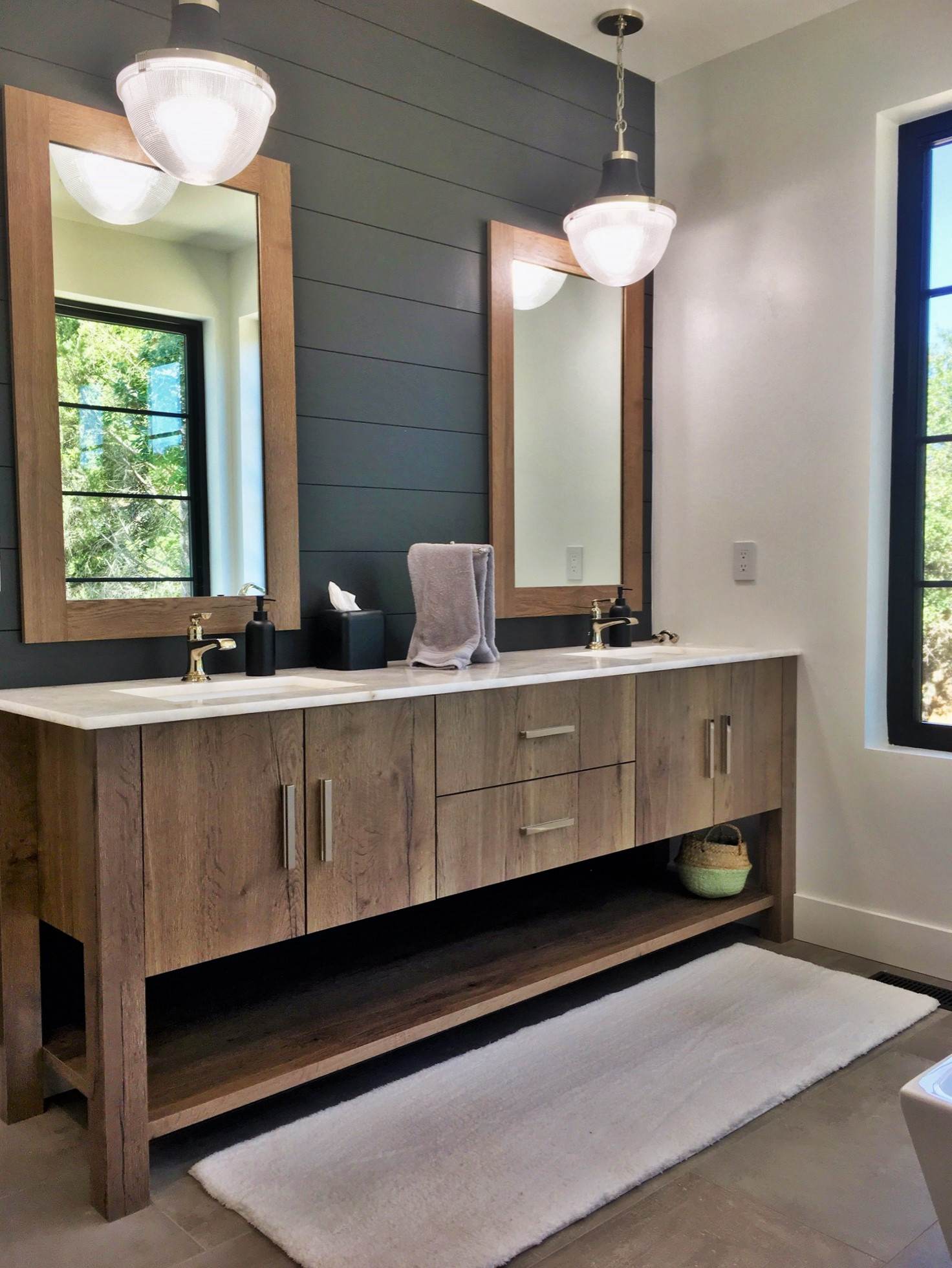 Modern Sonoma Bath - New Home on a Hill