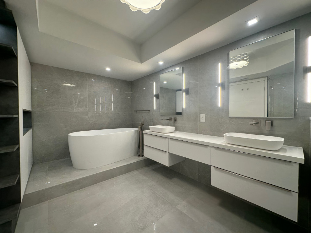 Sunny Isles Beach - 3 Bedroom / 3 Bath full renovation