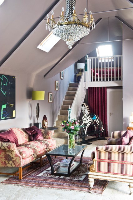 Eclectic Barn Conversion eklektisk-vardagsrum