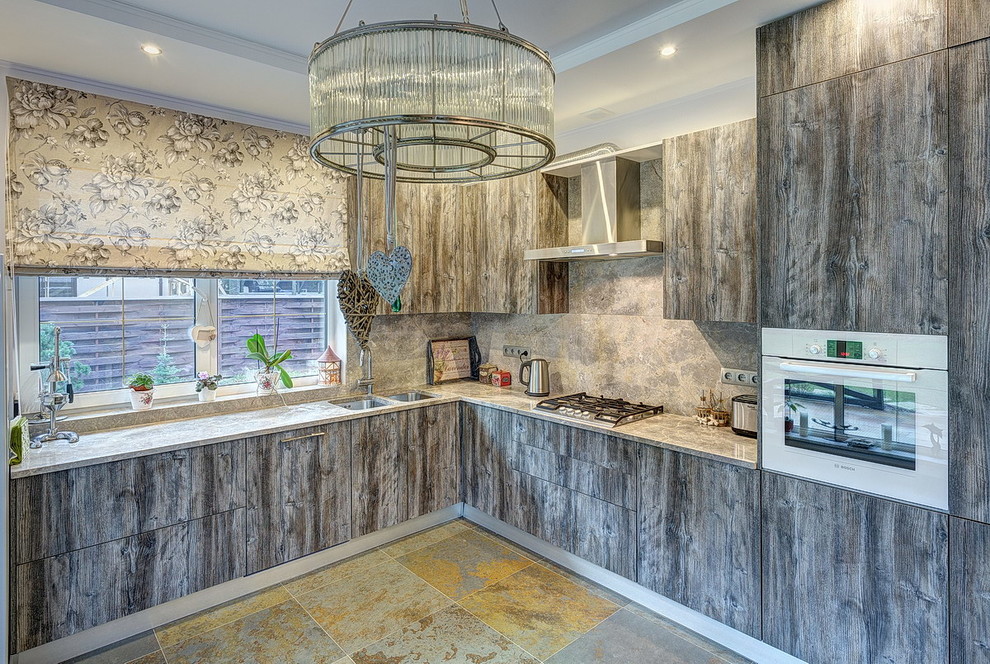 Натуральный камень в интерьере коттеджа