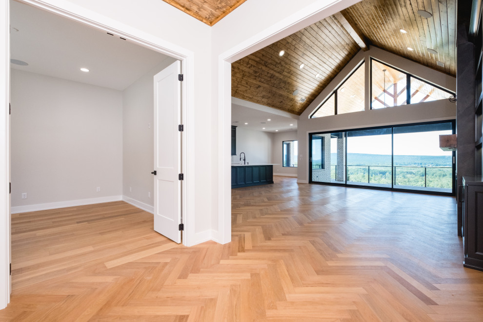 Roy Residence - Waterview Estates