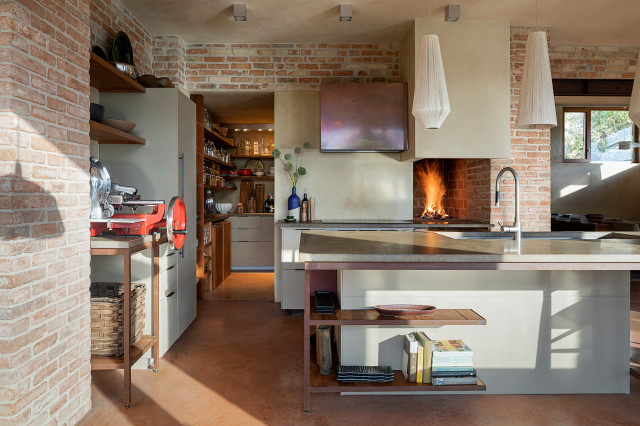 CASA SR midcentury-kitchen