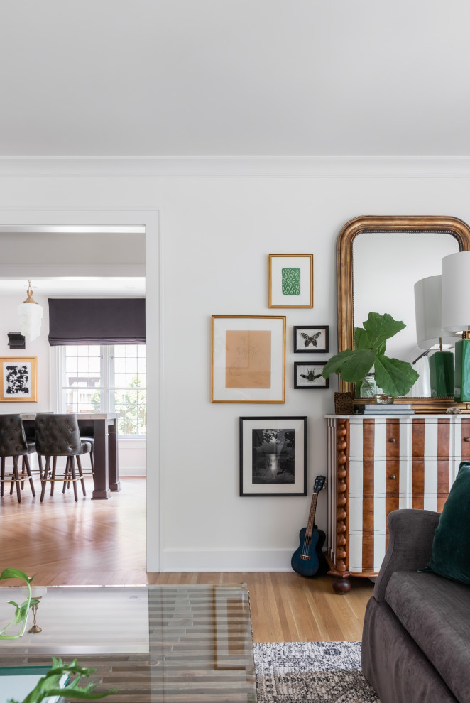 Example of a transitional home design design in Indianapolis