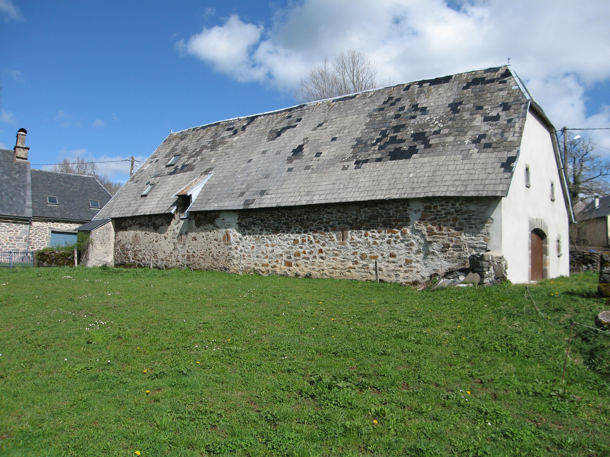 TRANSFORMATION D'UNE GRANGE EN HABITATION à SAINT-BONNET-DE-SALERS