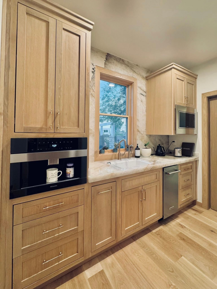 Warm, Earthy Kitchen