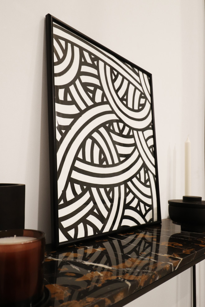Chambre d'amis?[Cette photo montre chambre d'amis With un mur blanc, parquet foncé and du papier peint.]:[Cette photo montre chambres d'amis With un mur blanc, parquet foncé and du papier peint.]