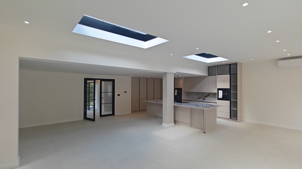 Woodpecker close Cobham