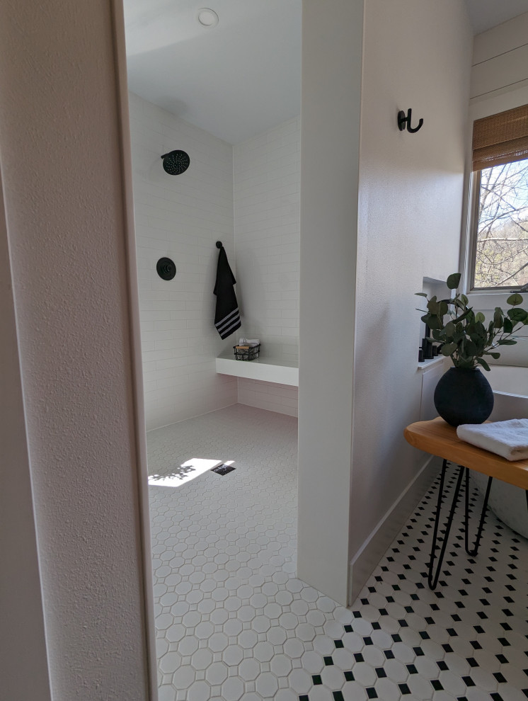 Home design - transitional home design idea